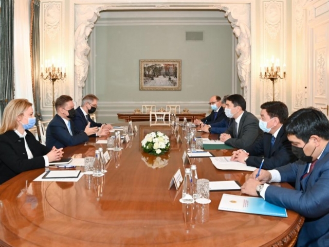 Возобновляются переговоры об освоении Хвалынского и Имашевского месторождений.